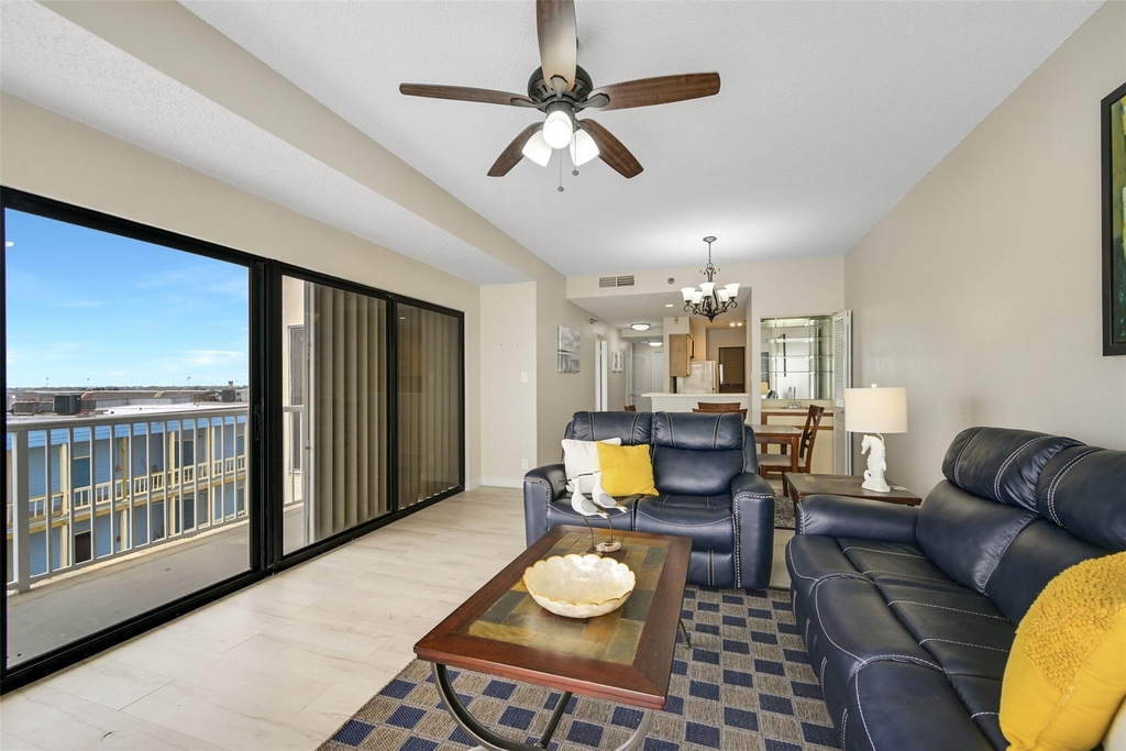7700 Seawall Boulevard - Photo 12
