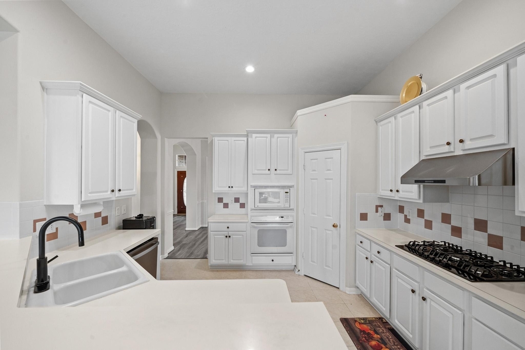 23818 Indian Hills Way - Photo 15