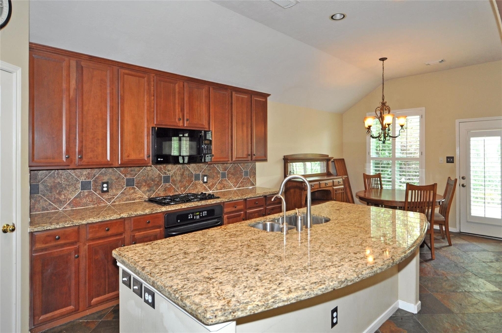 13607 Goldwater Ct - Photo 19