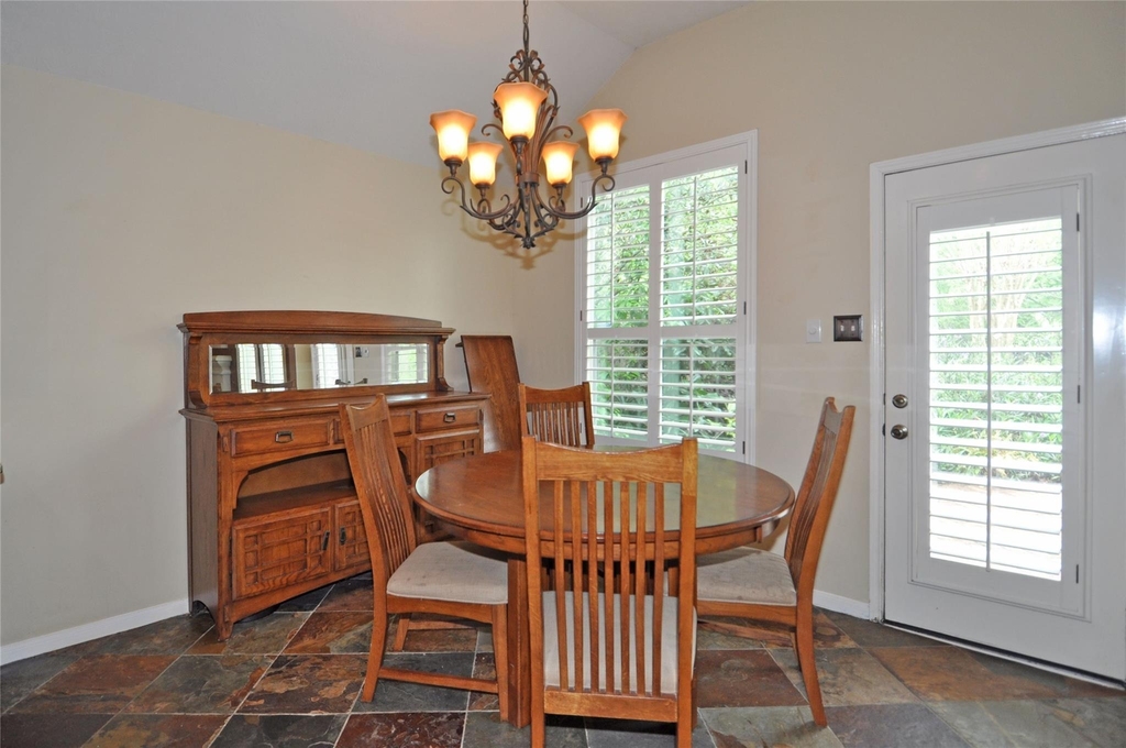 13607 Goldwater Ct - Photo 15