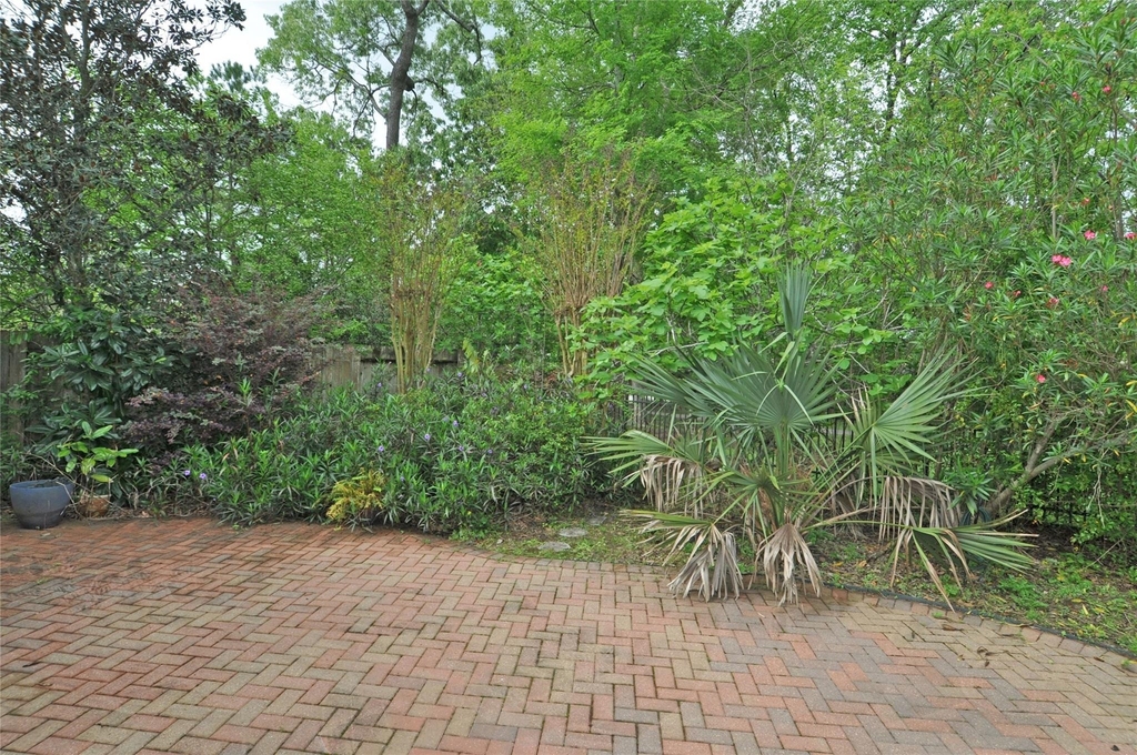 13607 Goldwater Ct - Photo 32