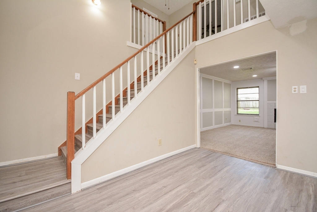 21318 Park Valley Drive - Photo 35