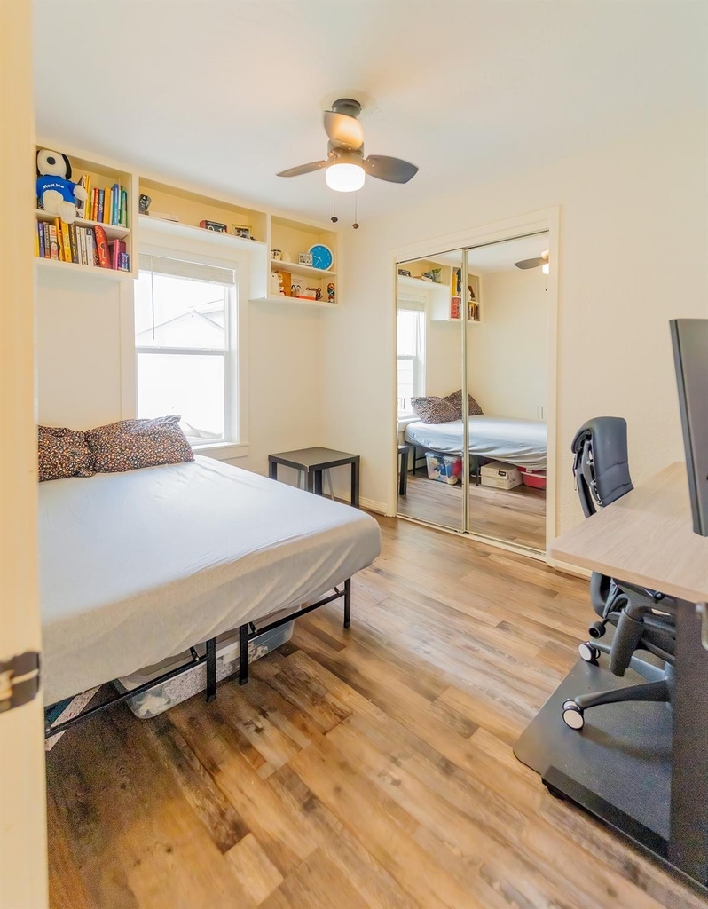 1607 W 22nd Street - Photo 30