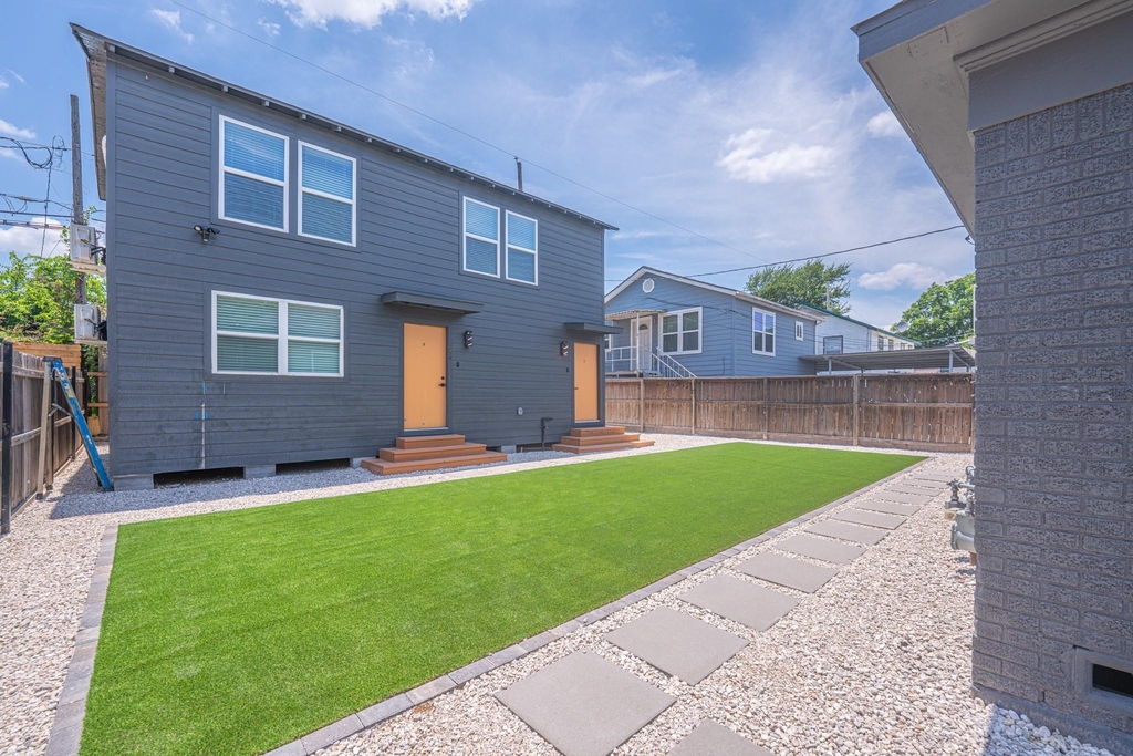 4202 Clay Street - Photo 17