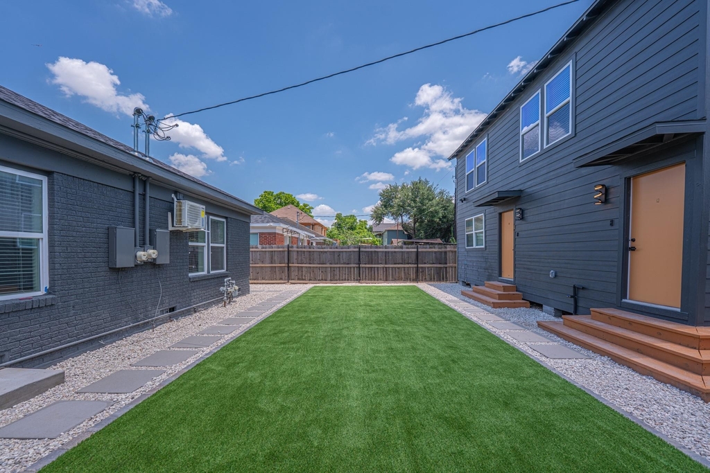 4202 Clay Street - Photo 16