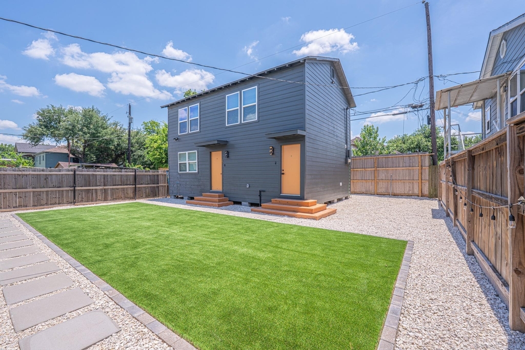 4202 Clay Street - Photo 21