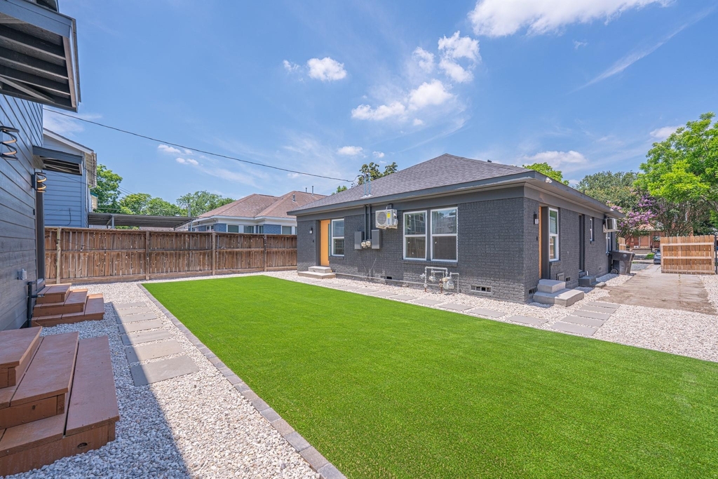4202 Clay Street - Photo 19