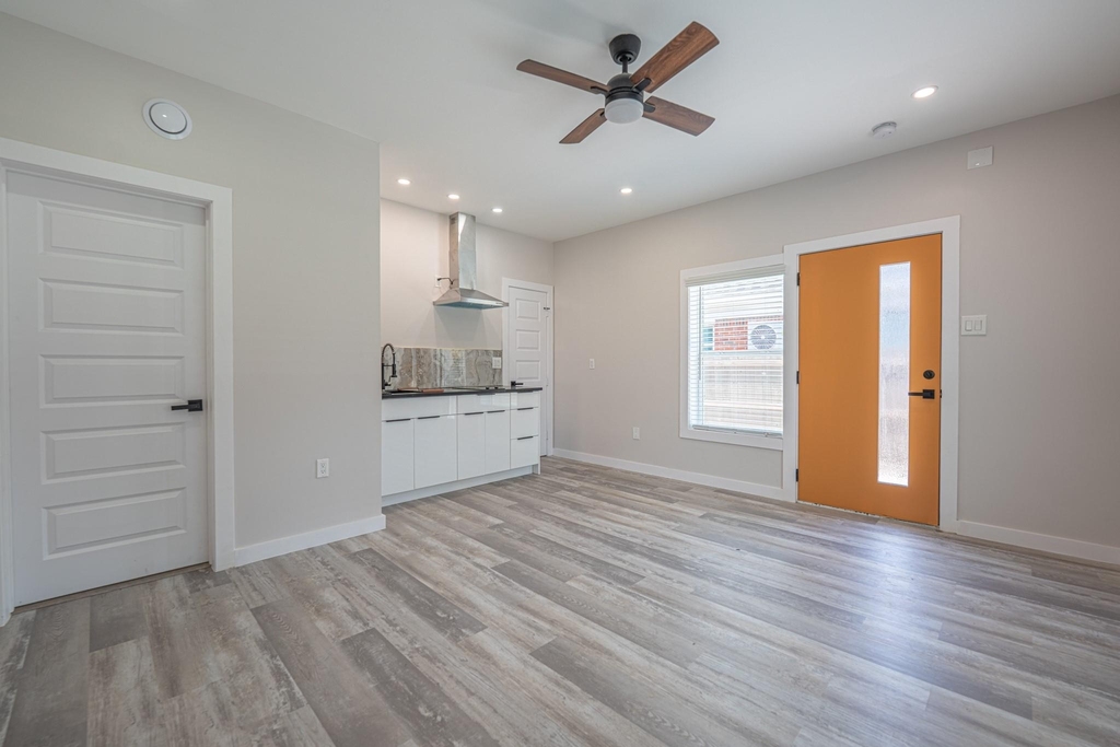 4202 Clay Street - Photo 13