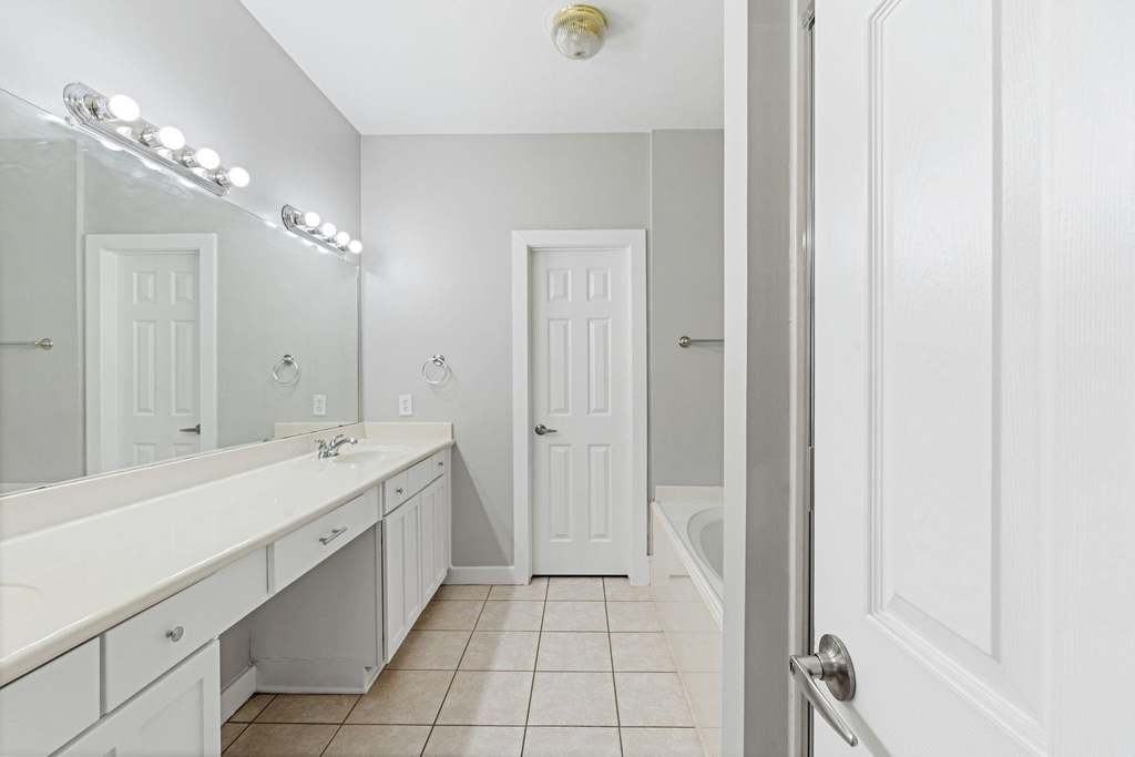 16727 Sonoma Del Norte Drive - Photo 19