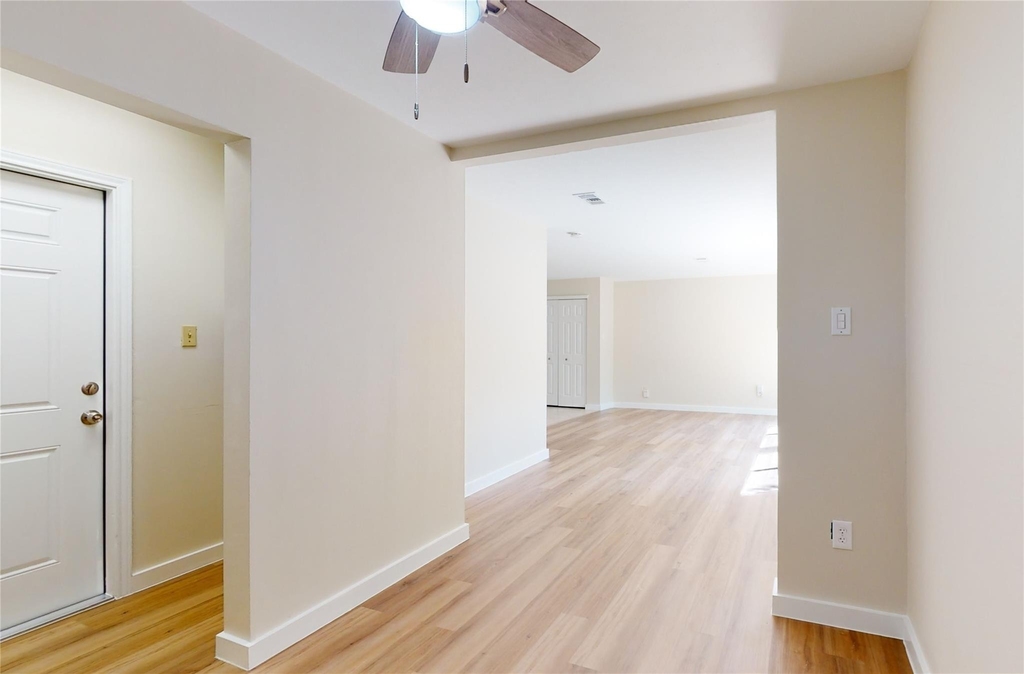 2105 N Red Cedar Circle - Photo 12