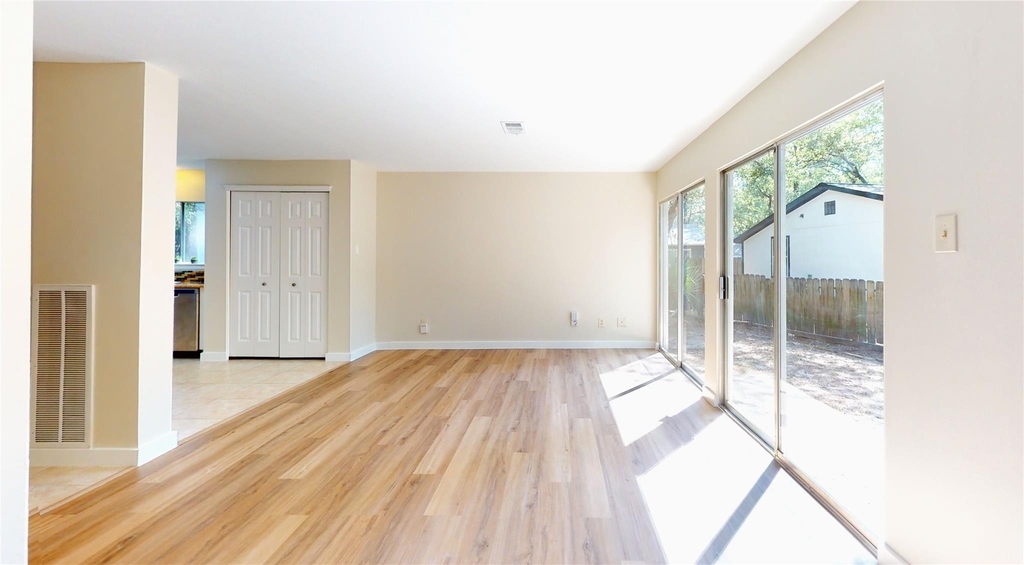 2105 N Red Cedar Circle - Photo 10