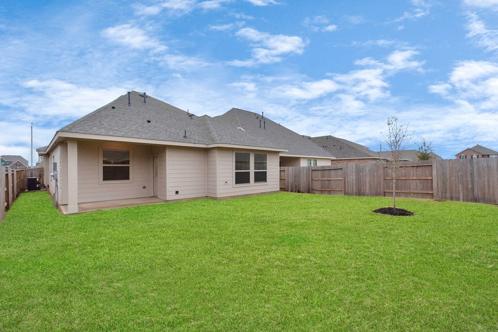4406 Low Meadow Lane - Photo 32