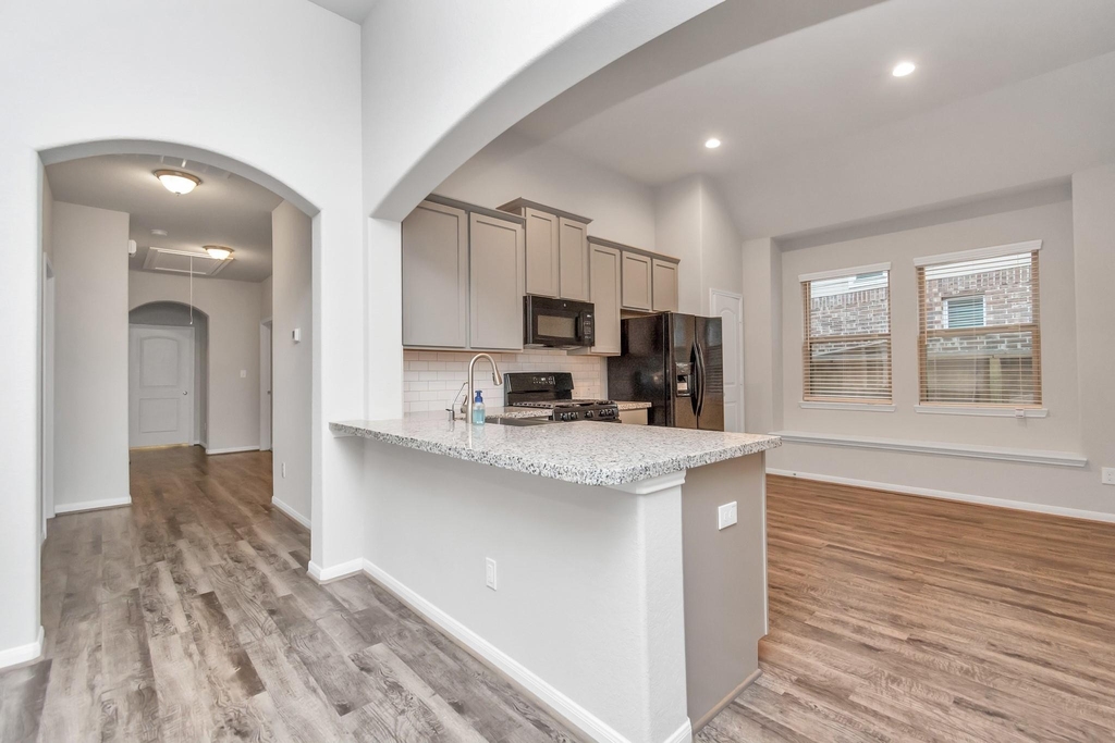 4406 Low Meadow Lane - Photo 12