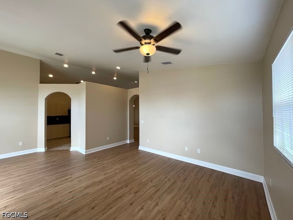 2105 Ne 15th Terrace - Photo 8