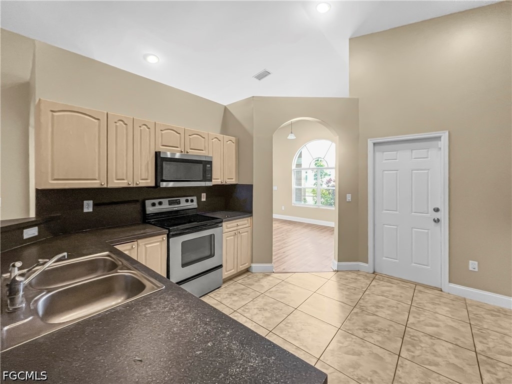 2105 Ne 15th Terrace - Photo 13