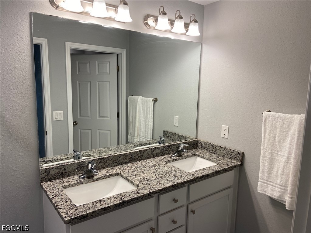 2837 Nw 24th Avenue - Photo 22