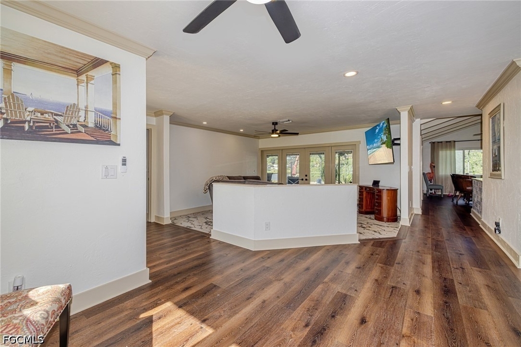 2507 Lakeview Drive - Photo 12