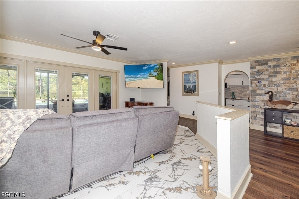 2507 Lakeview Drive - Photo 11