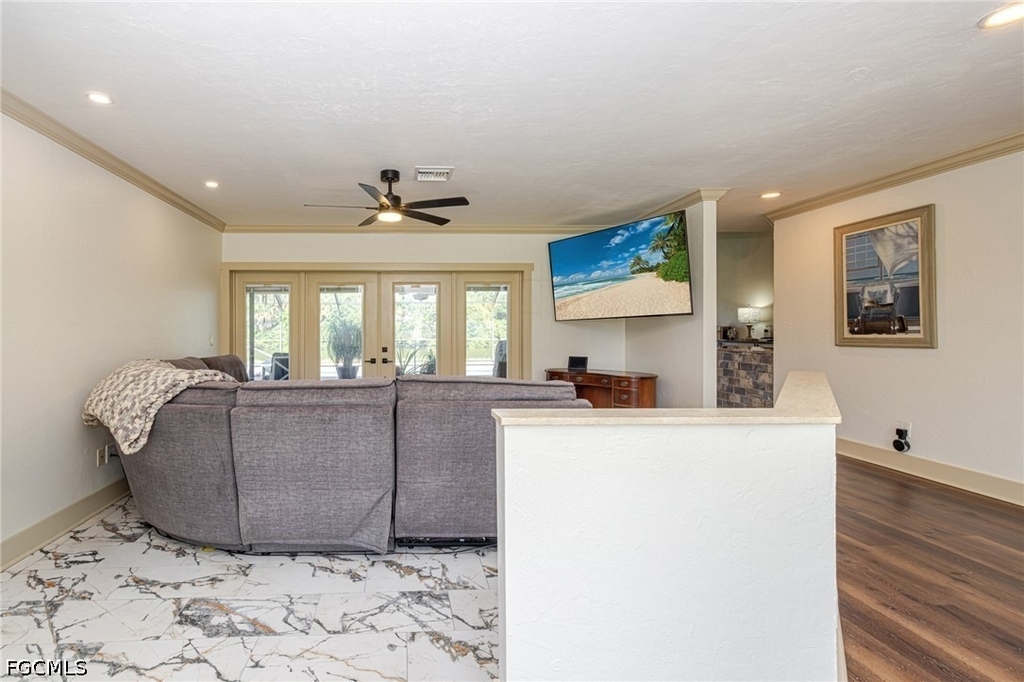 2507 Lakeview Drive - Photo 10