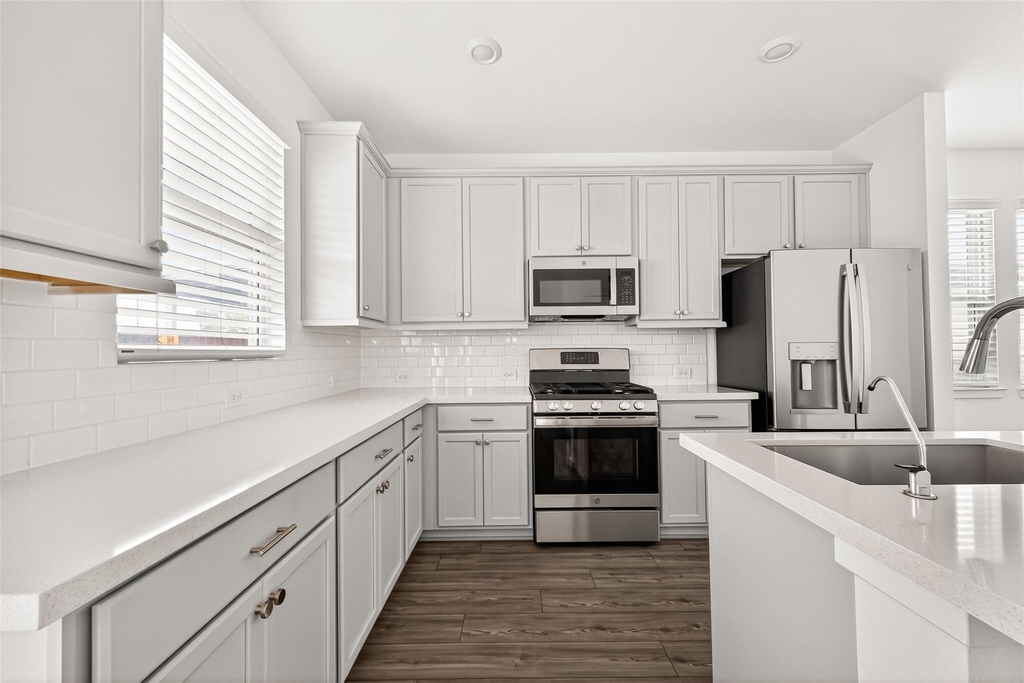 21815 White Bellflower Lane - Photo 12