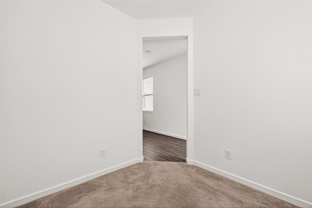 21815 White Bellflower Lane - Photo 6