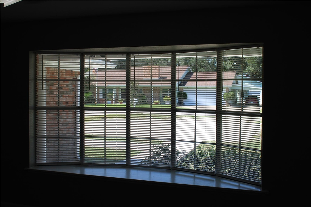 121 Mary Lane - Photo 2