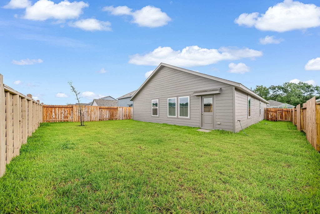 25625 Rose Creek Drive - Photo 25