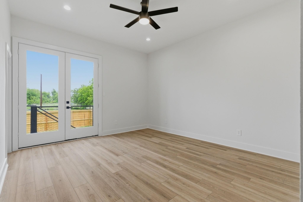 2915 Crane Street - Photo 14