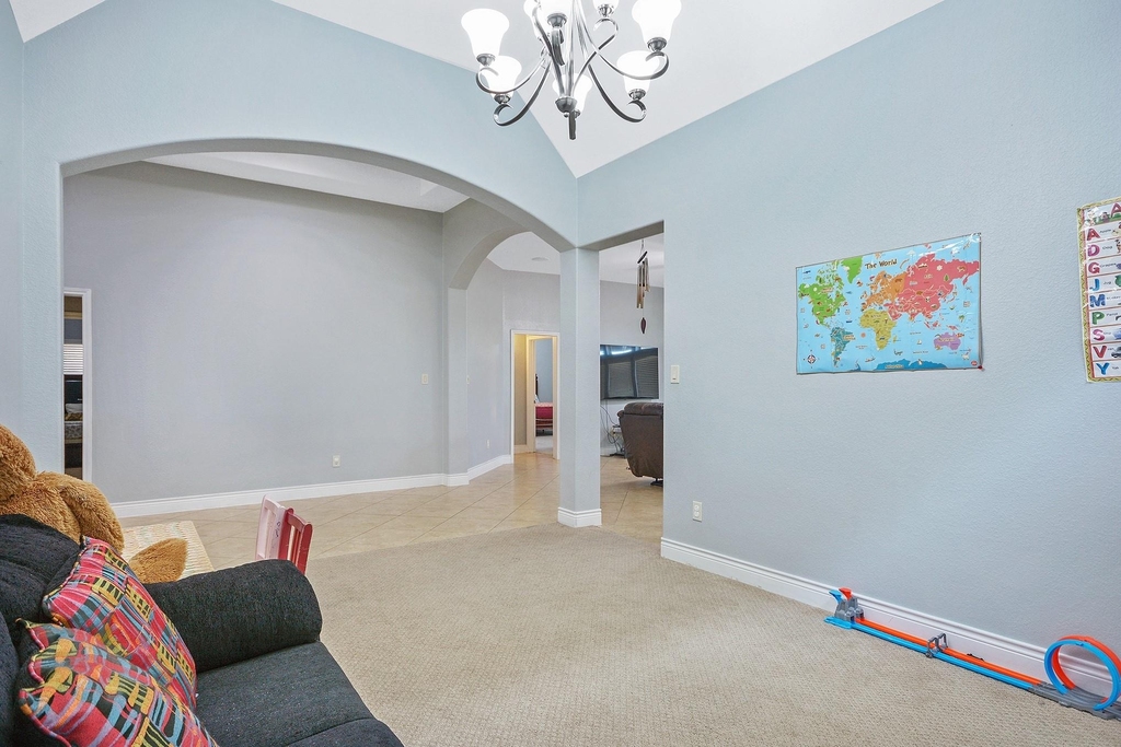 27815 Colonial Point Drive - Photo 9
