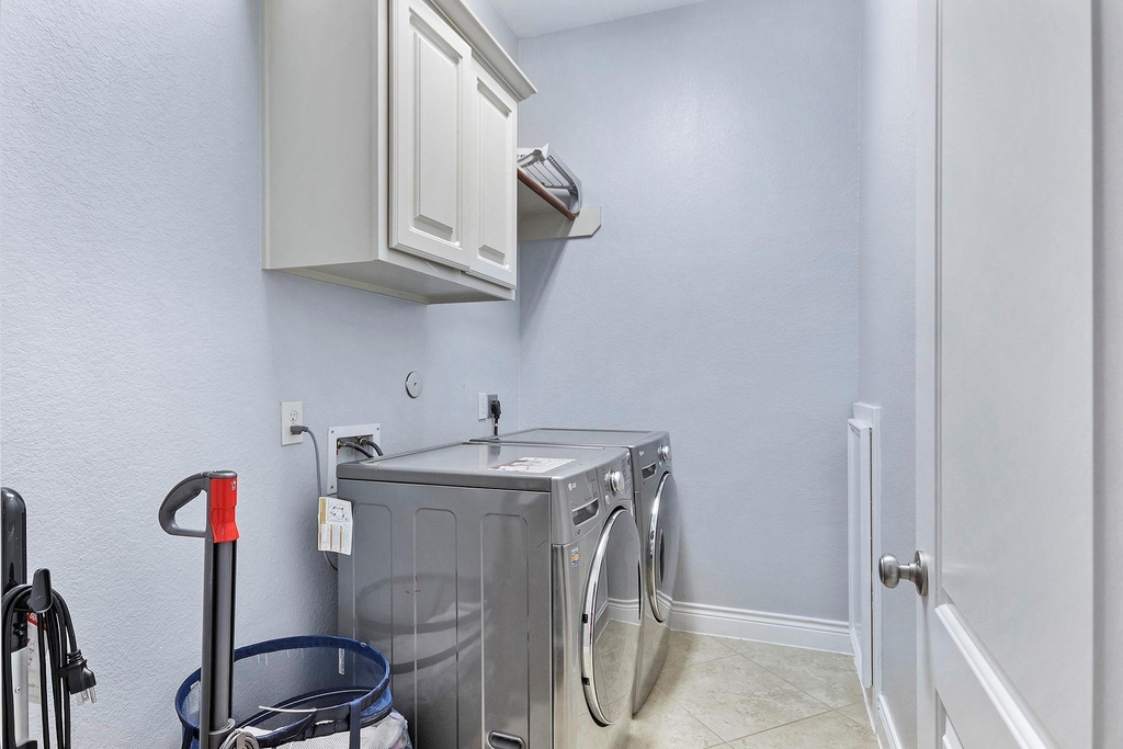 27815 Colonial Point Drive - Photo 37