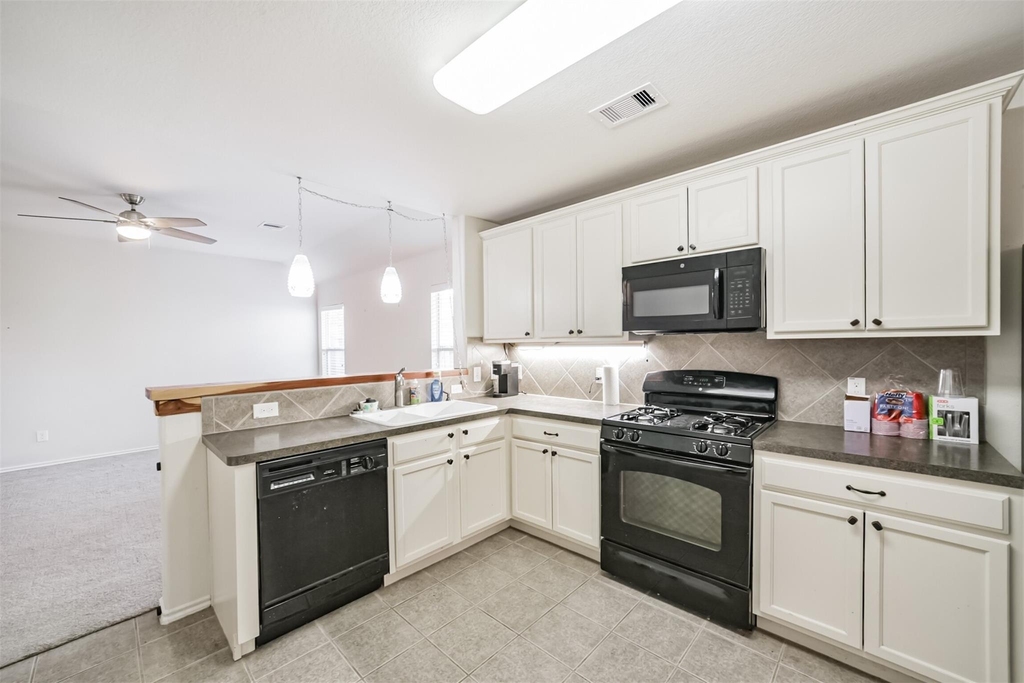 1609 Peach Dale Court - Photo 8