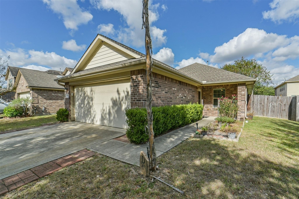 1609 Peach Dale Court - Photo 2