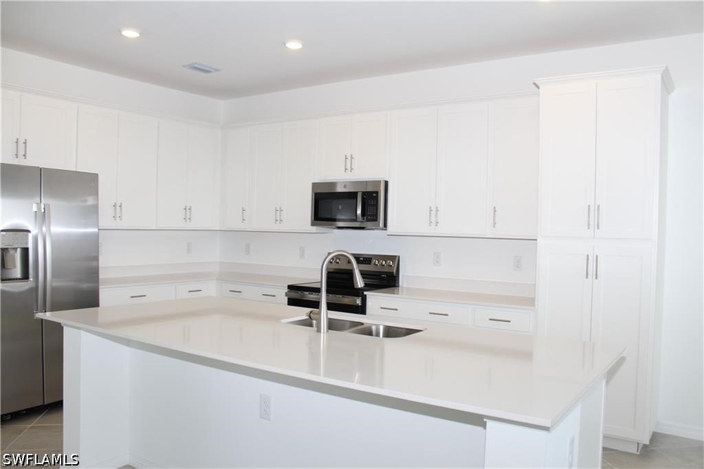 5479 Double Eagle Circle - Photo 1