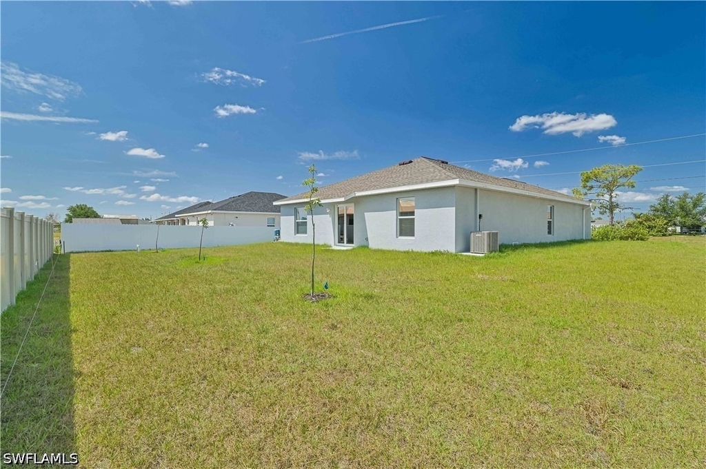 2901 Nw 18th Place - Photo 30