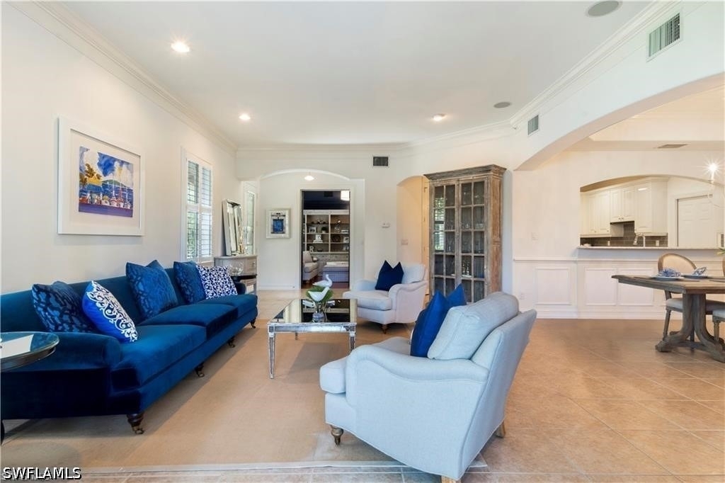 2864 Tiburon Boulevard E - Photo 2