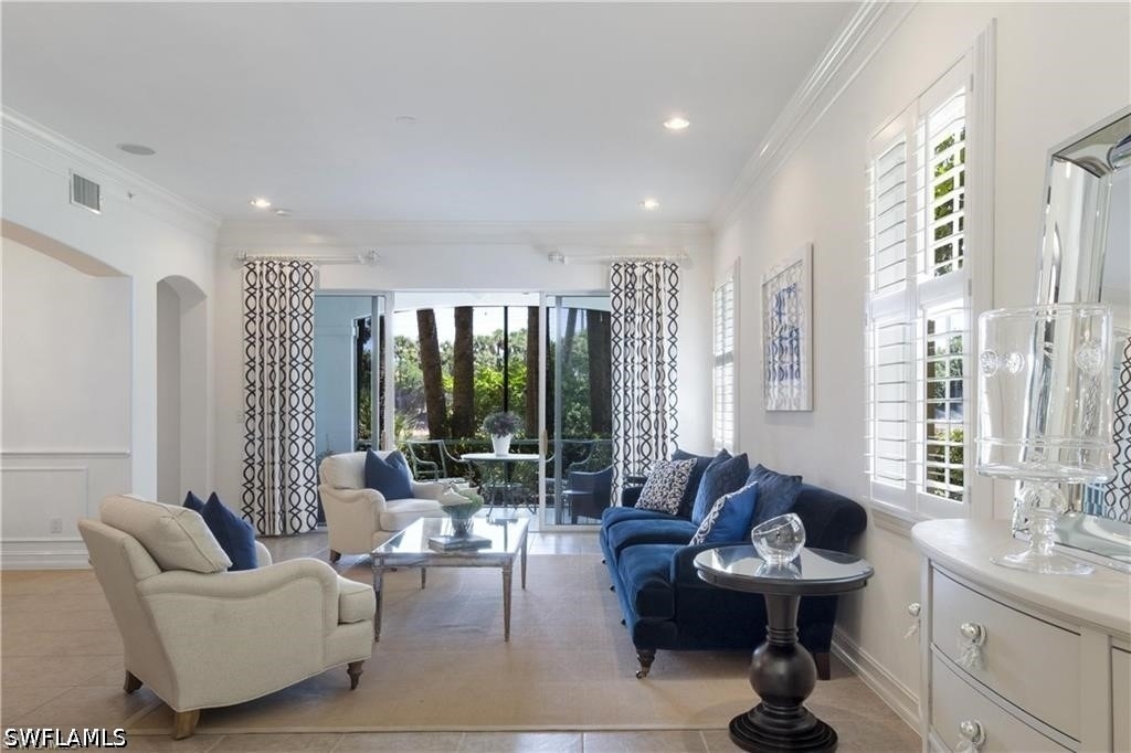 2864 Tiburon Boulevard E - Photo 3