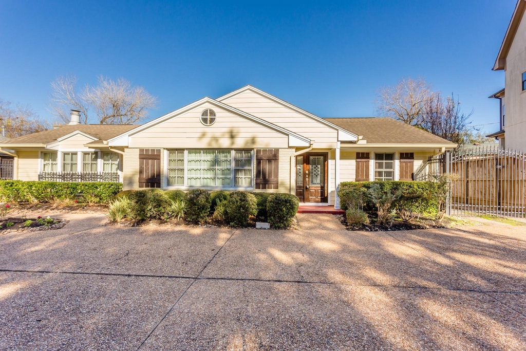 3006 Conway Street - Photo 1