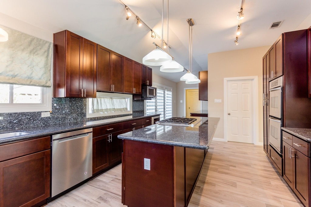 3006 Conway Street - Photo 11