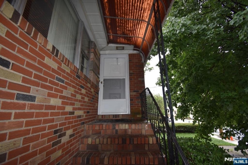 356 Slocum - Photo 1