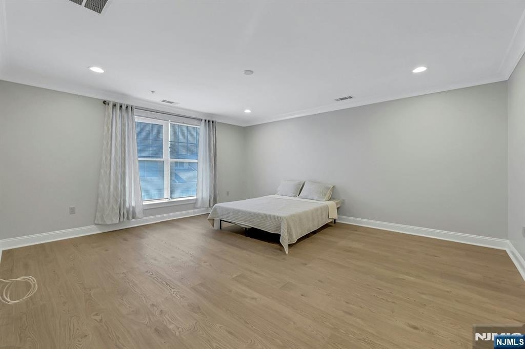 2307 The Plaza - Photo 21
