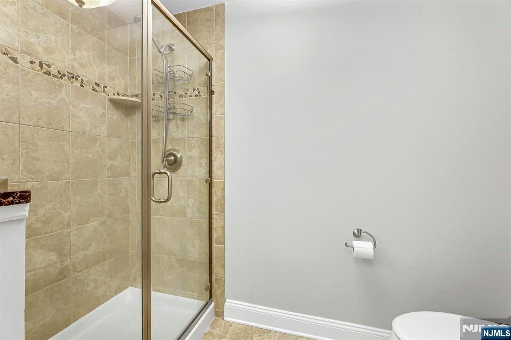 2307 The Plaza - Photo 28