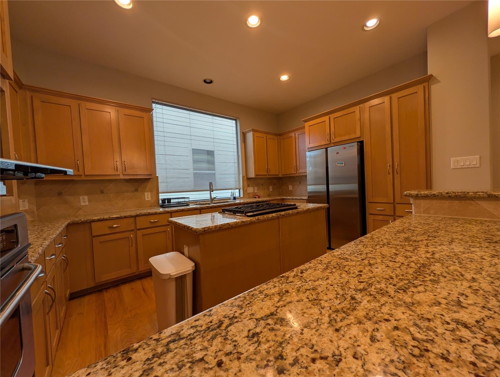 6905 Staffordshire Boulevard - Photo 7