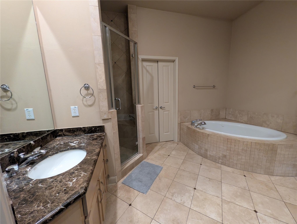 6905 Staffordshire Boulevard - Photo 13