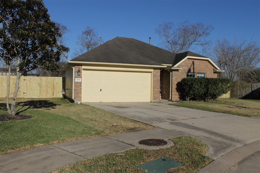 4031 Raspberry Court - Photo 1