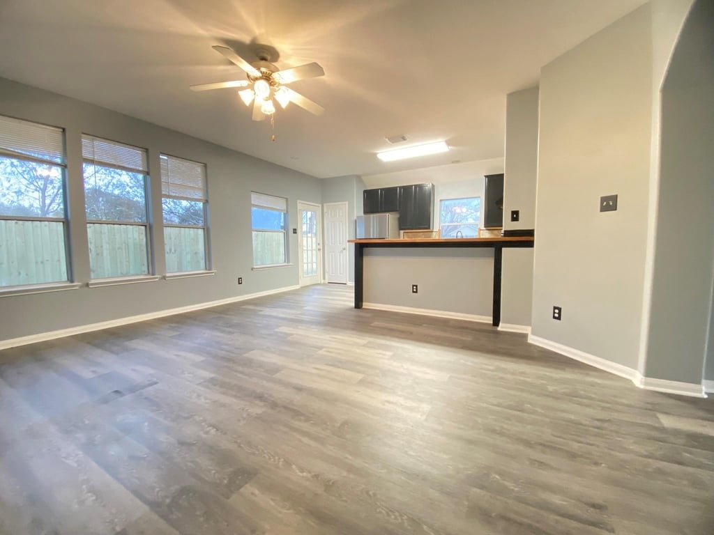 4031 Raspberry Court - Photo 5