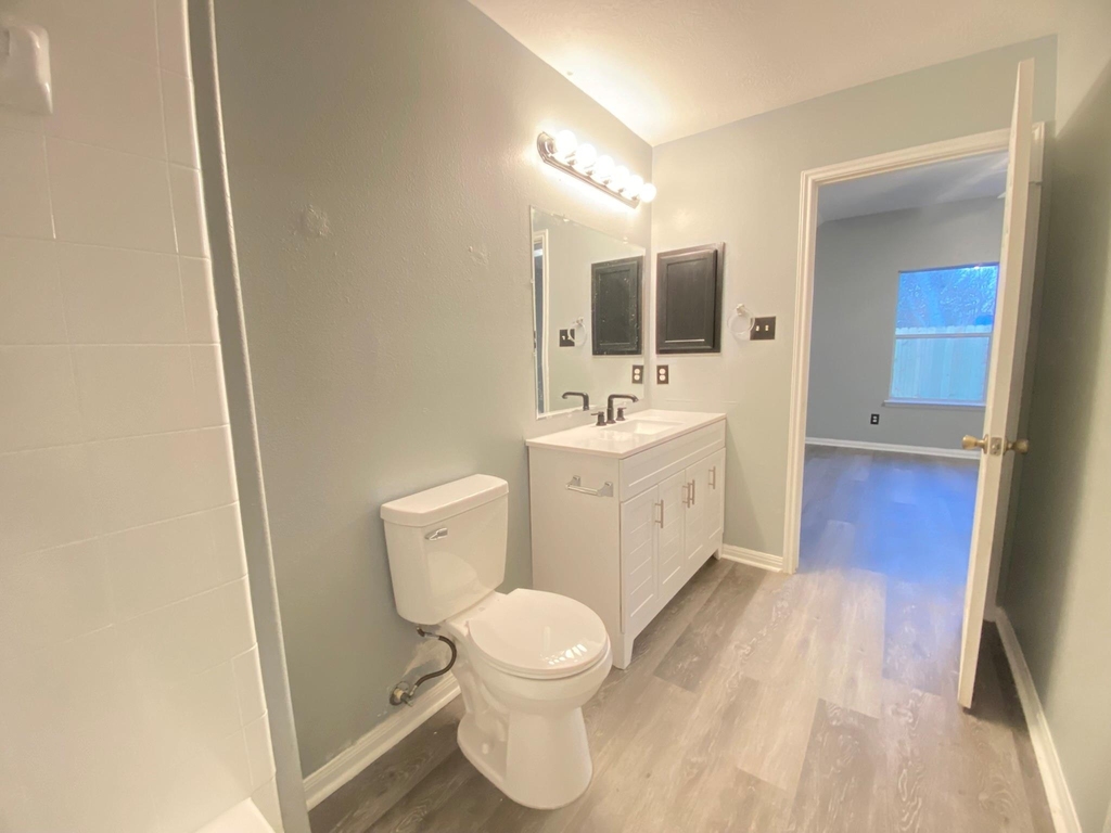 4031 Raspberry Court - Photo 15