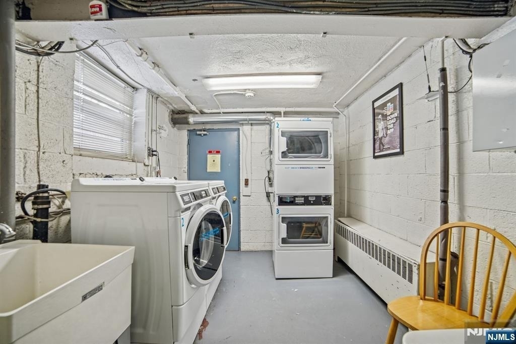 2430 8th - Photo 15