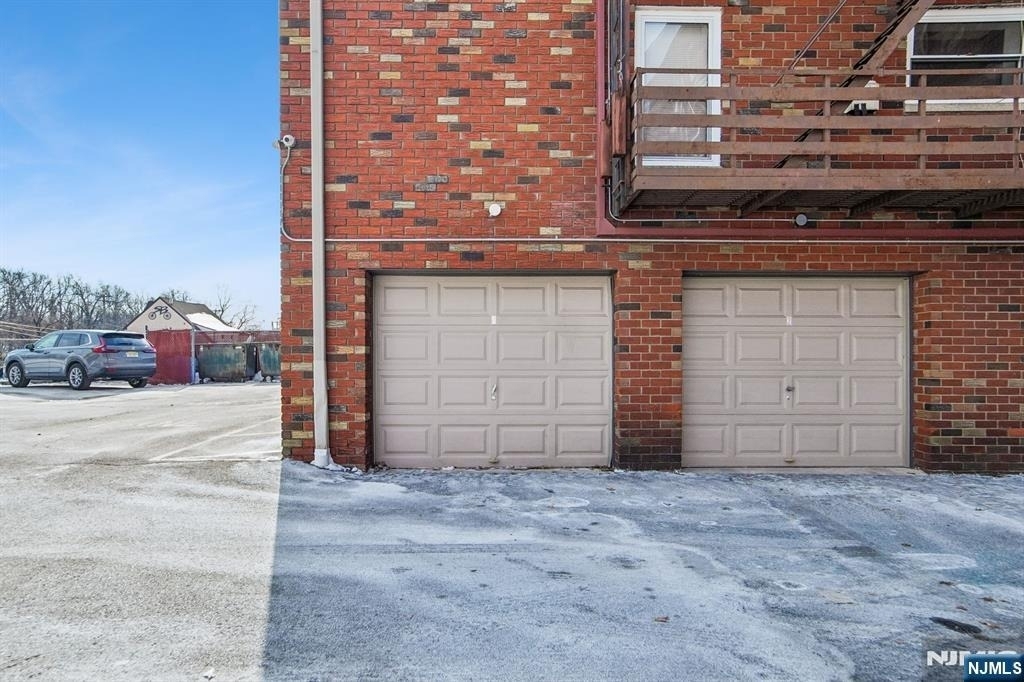 2430 8th - Photo 16