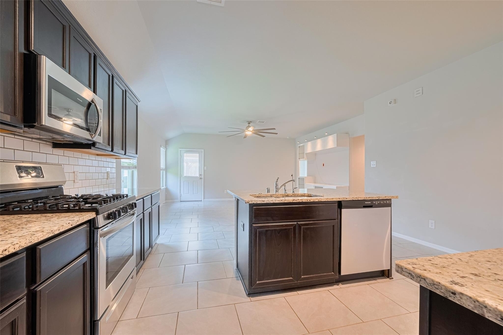 3010 Veeder Pass Lane - Photo 8