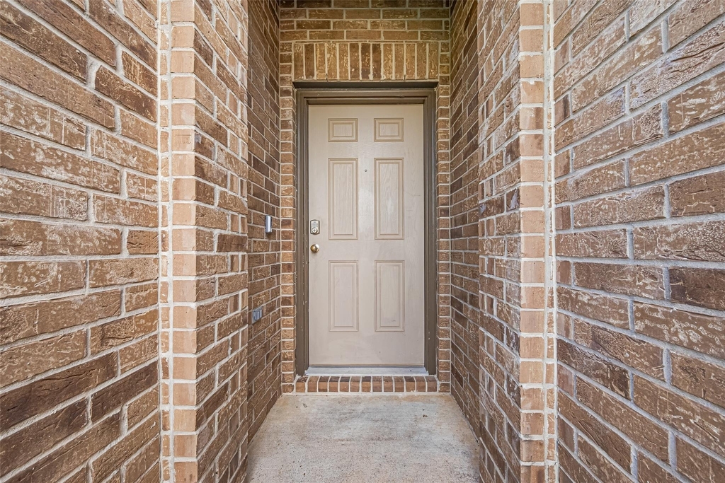 3010 Veeder Pass Lane - Photo 1